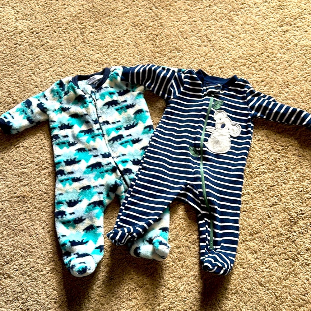 Bundle of 2 footies
